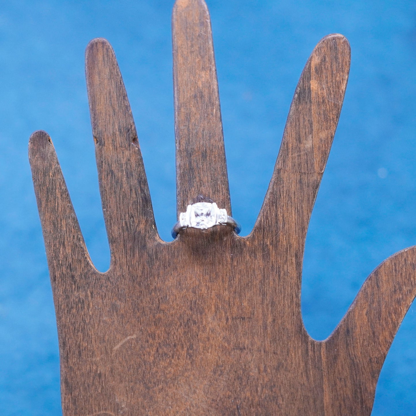 Size 9, vintage Sterling 925 silver engagement anniversary band ring with Cz