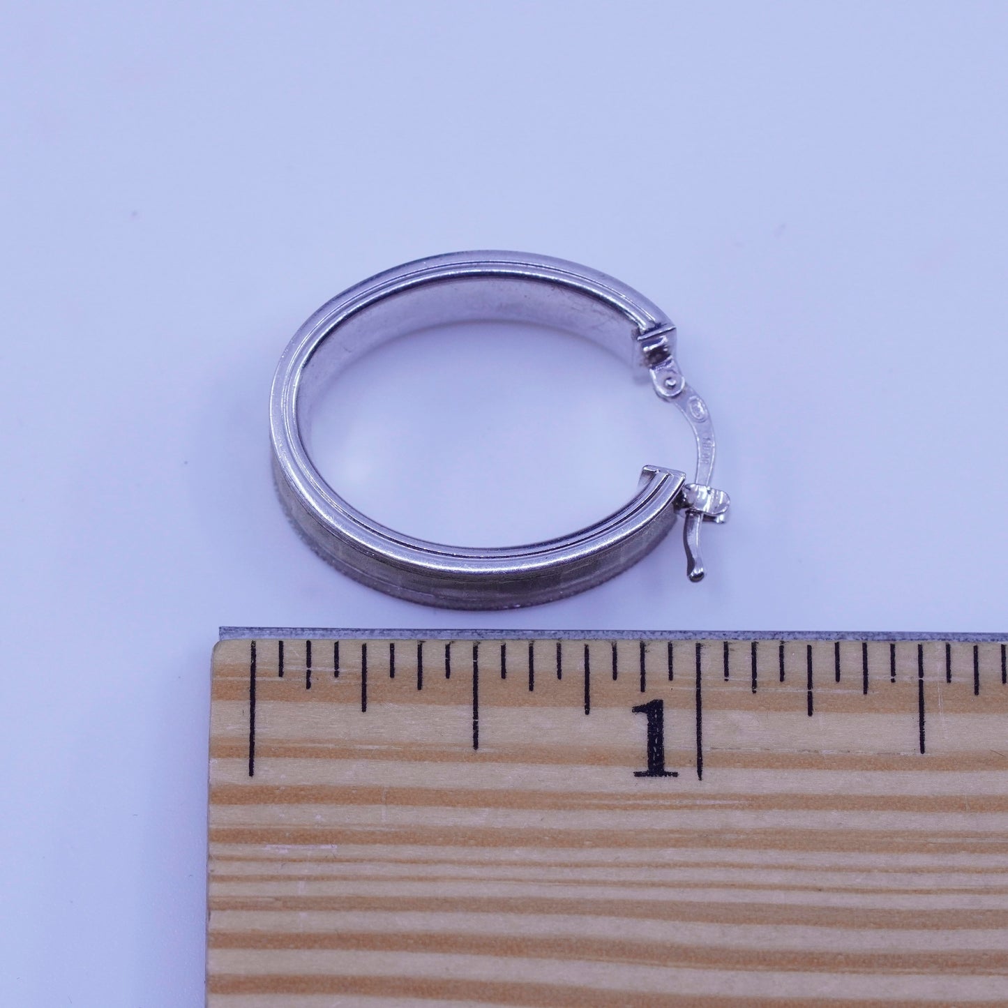 1.25”, vtg Sterling silver handmade earrings, oval 925 matte glittering hoops