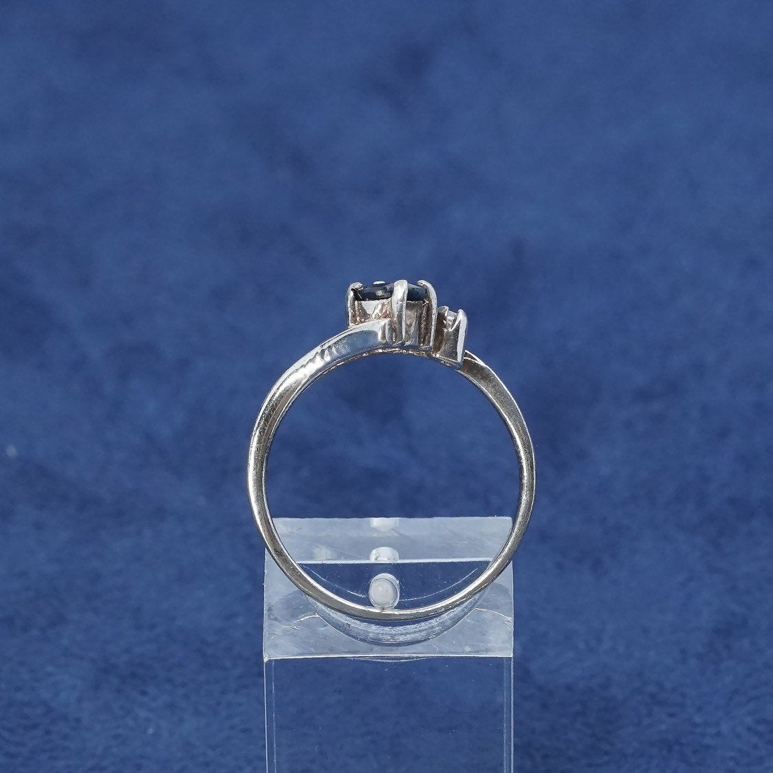 Size 8, vtg Sterling silver handmade ring, 925 w/ sapphire n CZ
