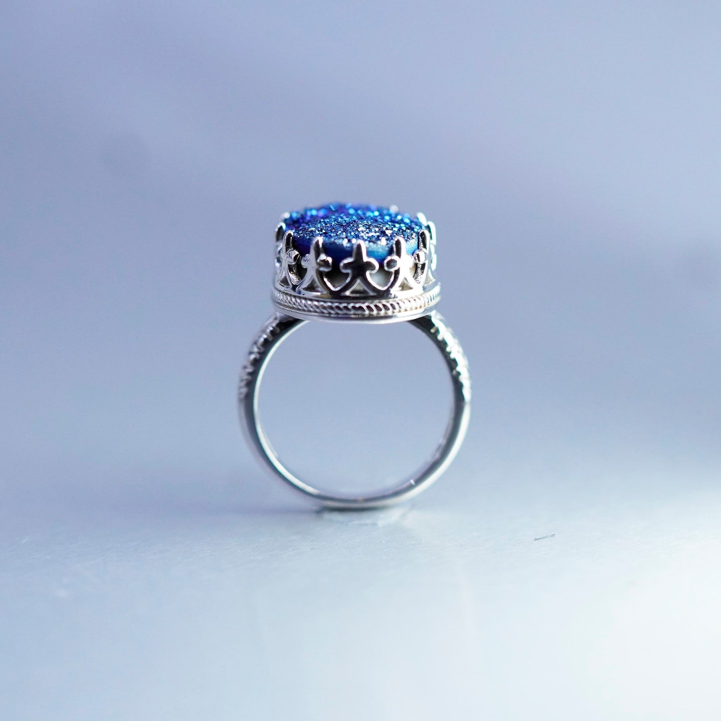 Size 7, vintage Sterling 925 silver handmade ring blue druzy glittering quartz