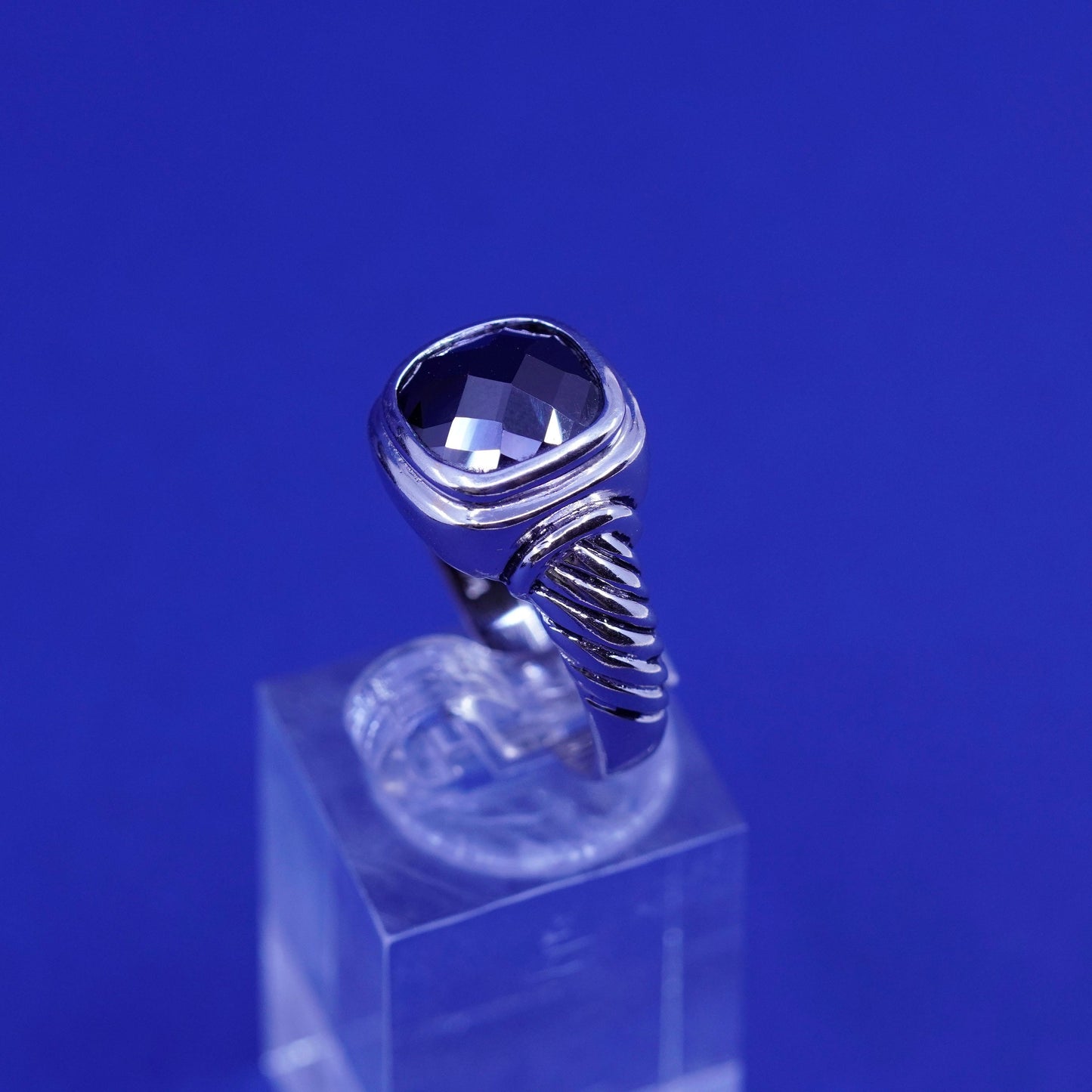 Size 8.5, vintage modern Sterling silver handmade ring with hematite