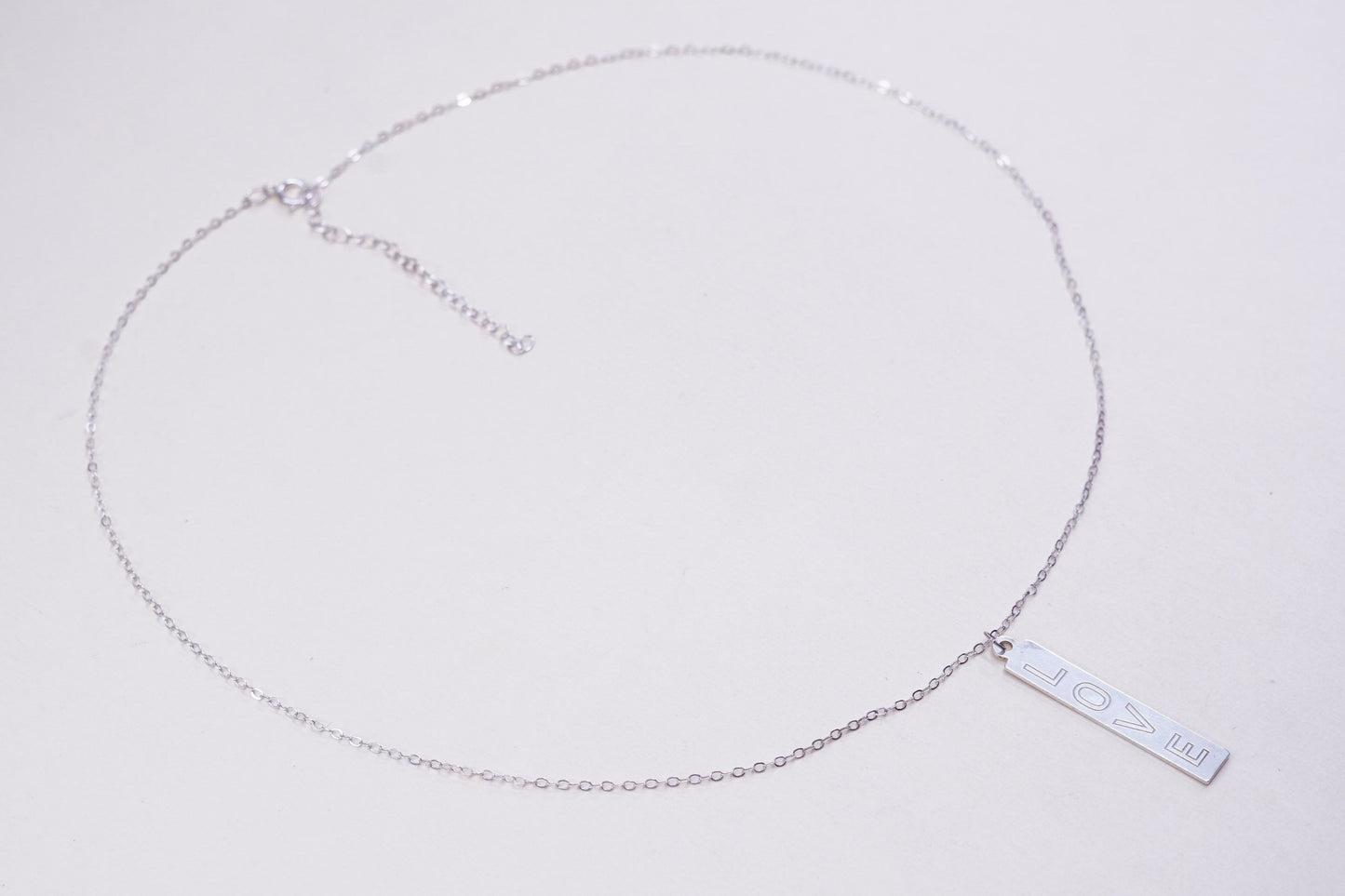 20+2”, vtg sterling silver circle chain w/ 925 bar pendant “love”, necklace