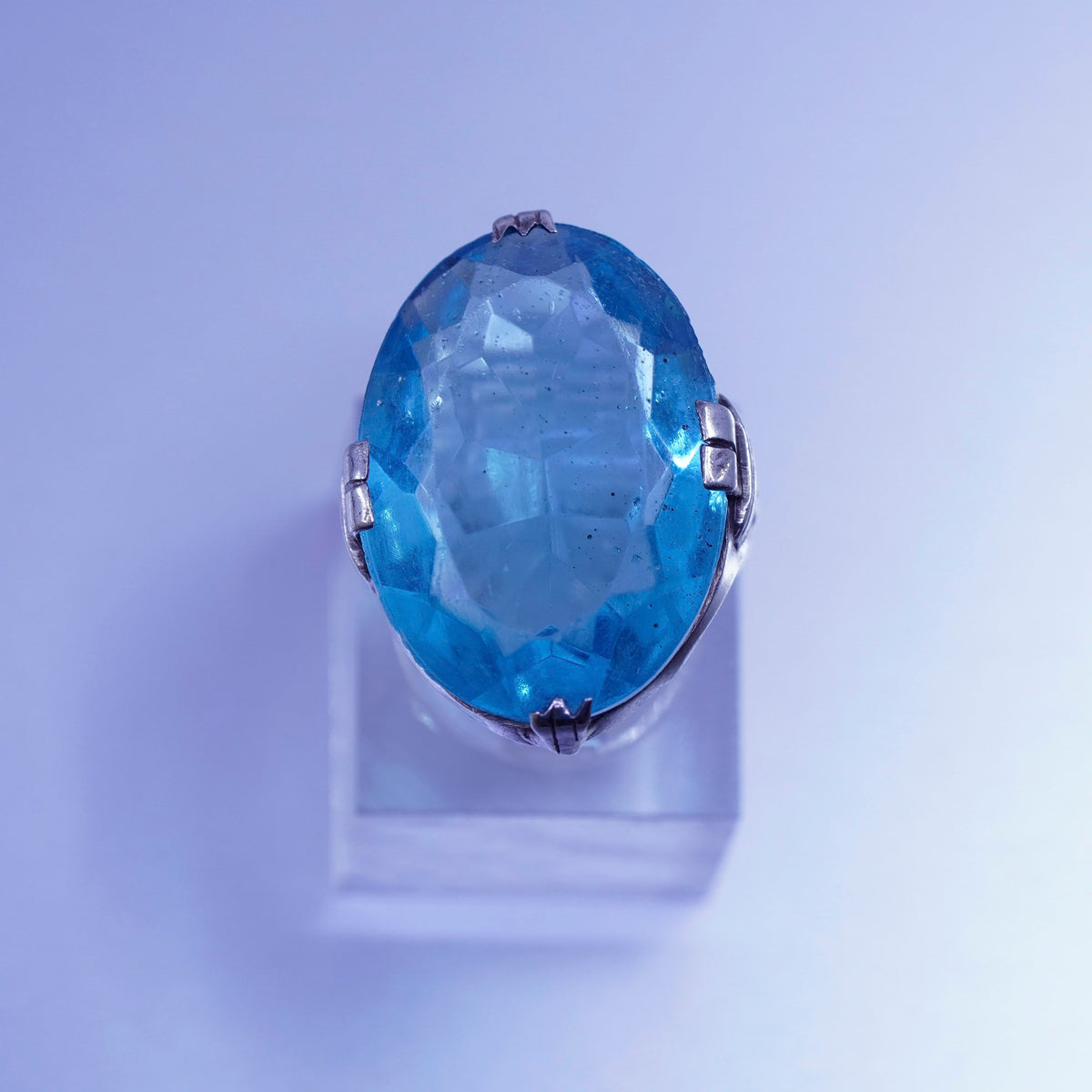 Size 3.5, vintage Sterling 925 silver handmade cocktail ring with blue glass