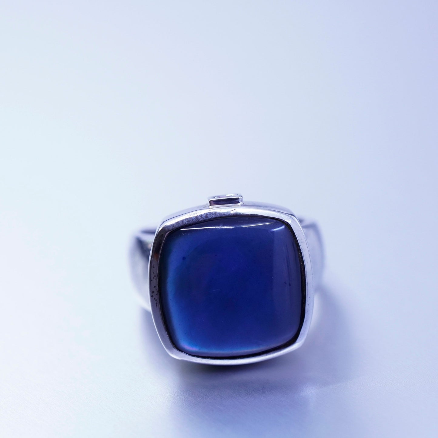 Size 8, vtg Elle Sterling 925 silver handmade ring with blue cat’s eye and ruby