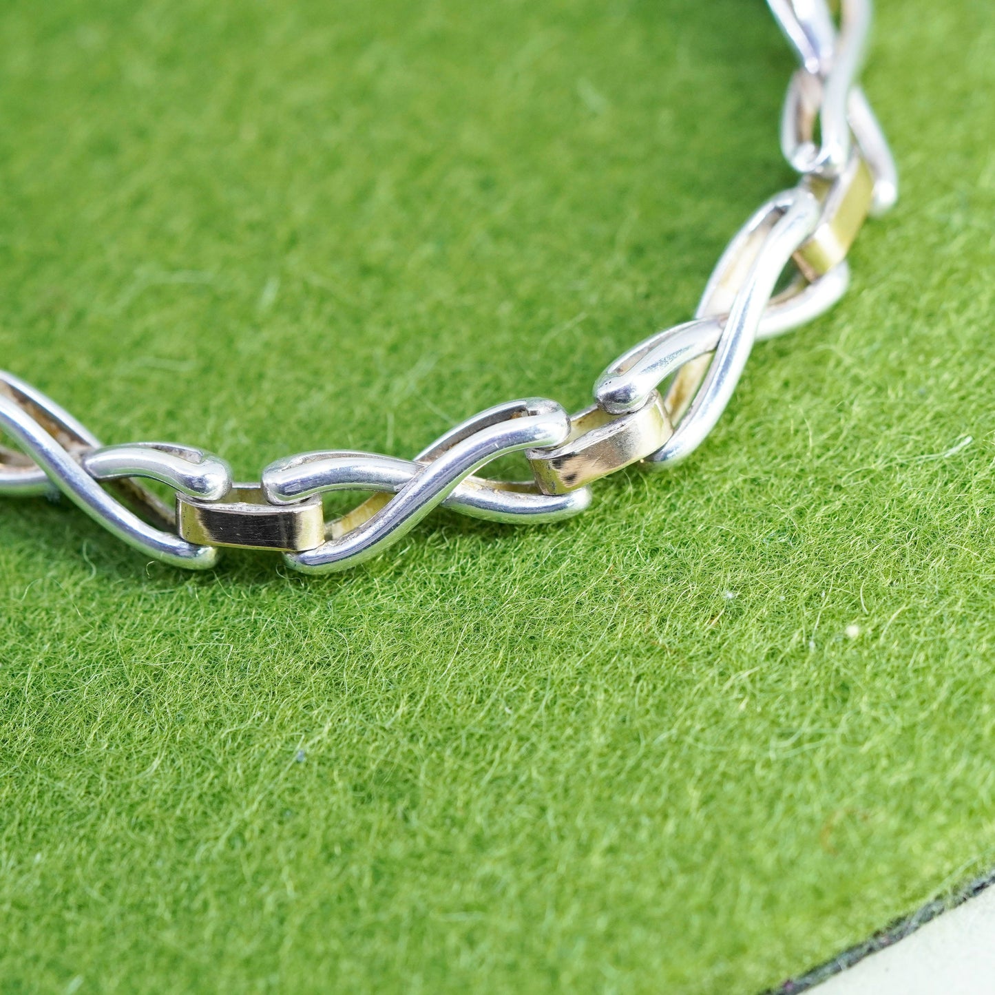 7”, Mexico two tone 18K accent Sterling 925 Silver 925 entwined chain Bracelet