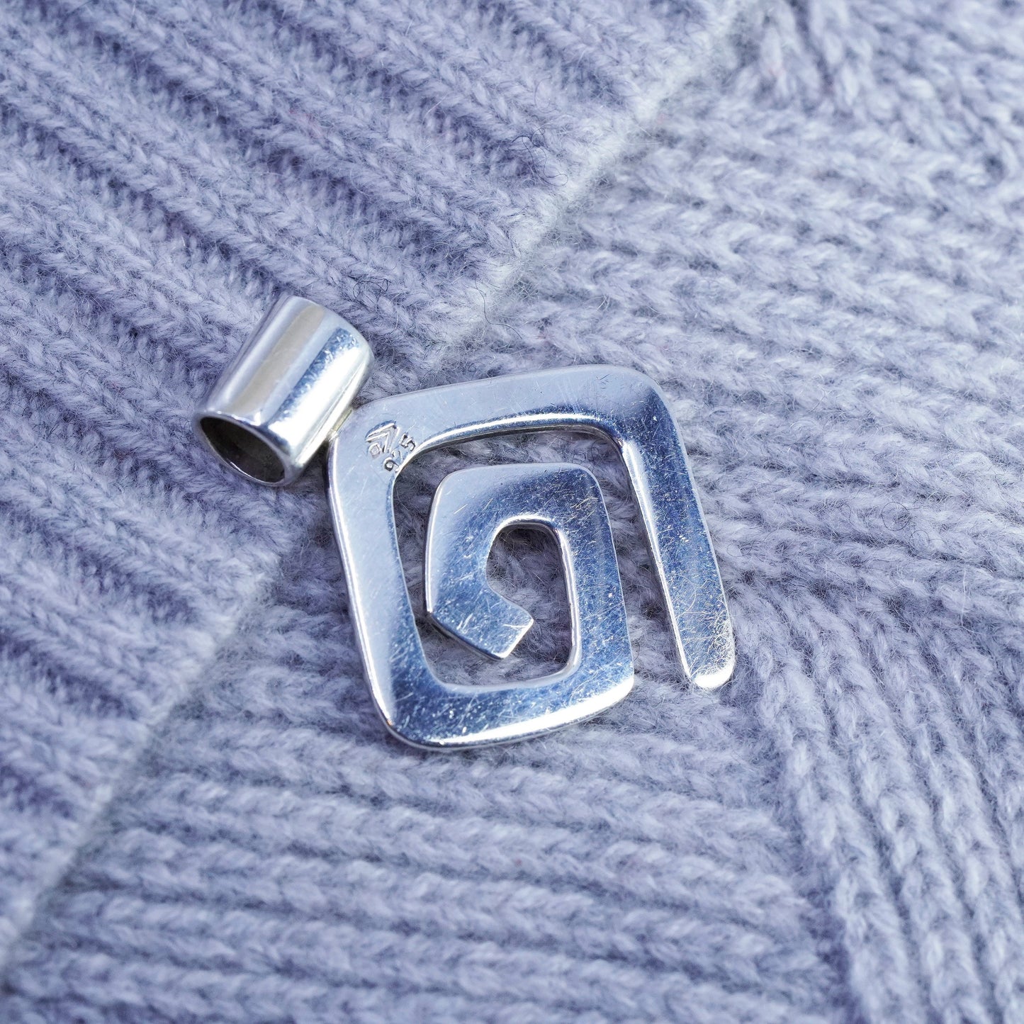 Vintage Silpada S0337 sterling 925 silver handmade swirl pendant