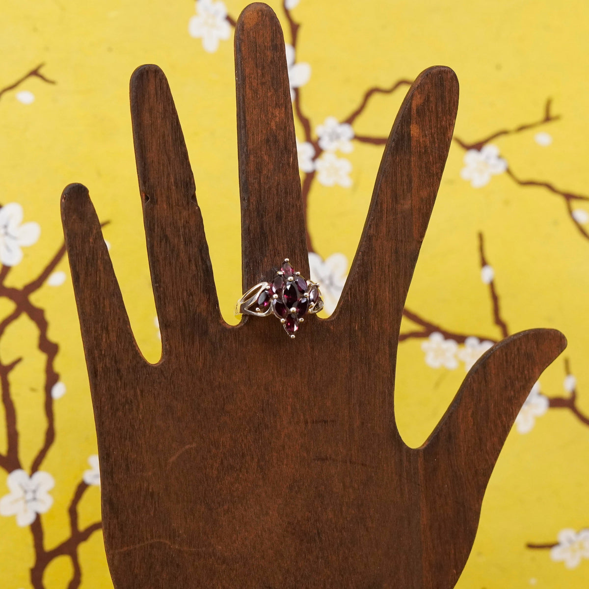 Size 8, vintage Sterling 925 silver handmade ring with ruby