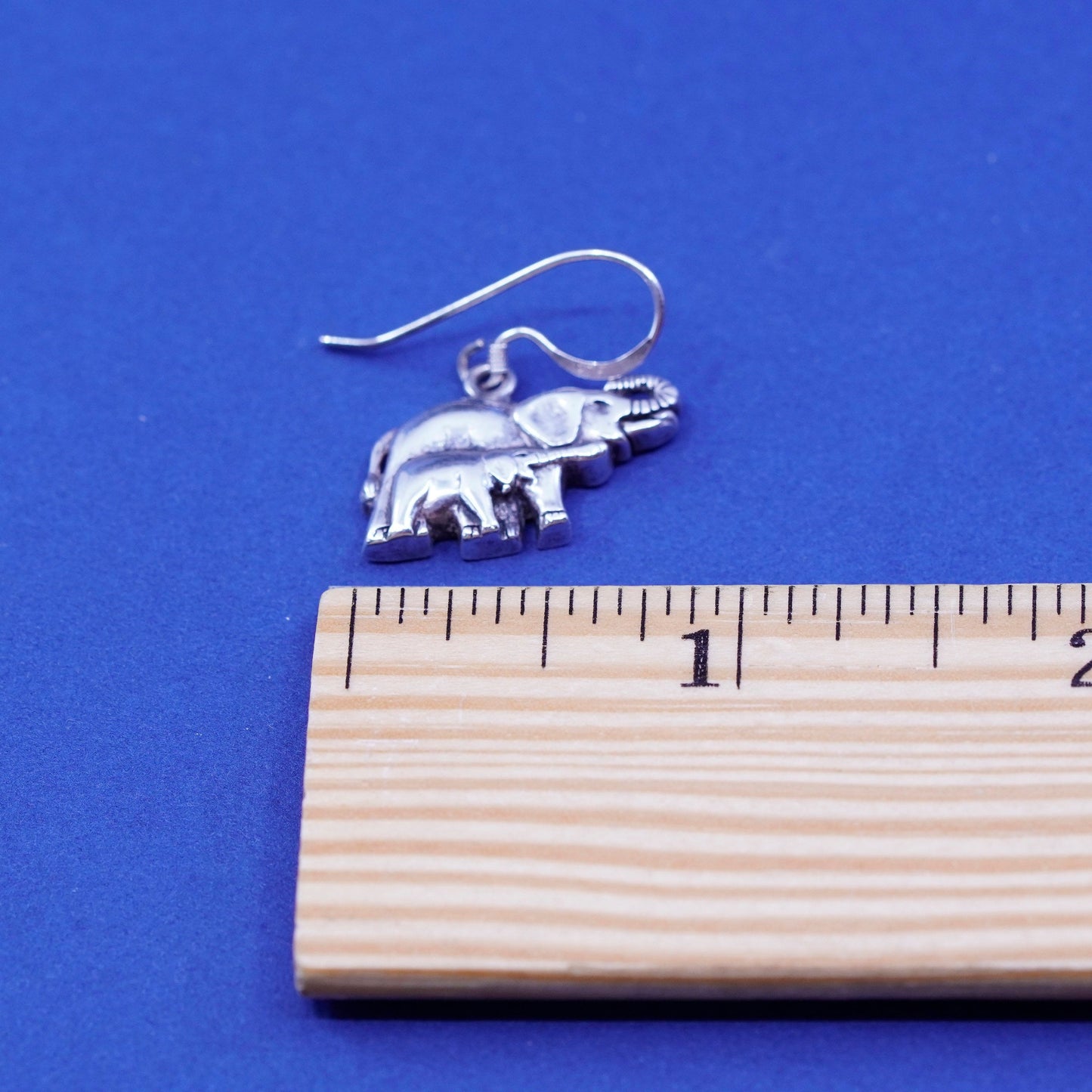Vintage SC Sterling Silver handmade Earrings. 925 mother baby elephants