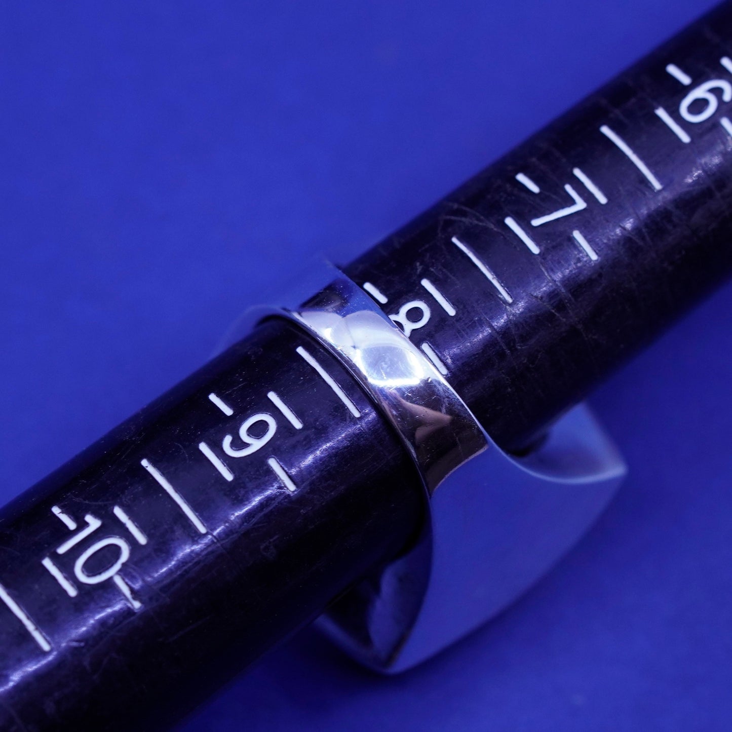 Size 8, vintage Sterling 925 silver handmade statement checker textured ring