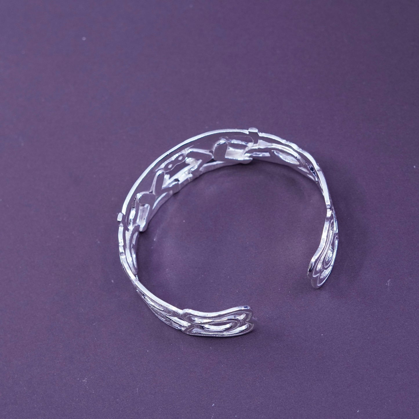 7”, Vintage Mexico Sterling silver handmade bracelet, wide 925 cuff w/ monkeys