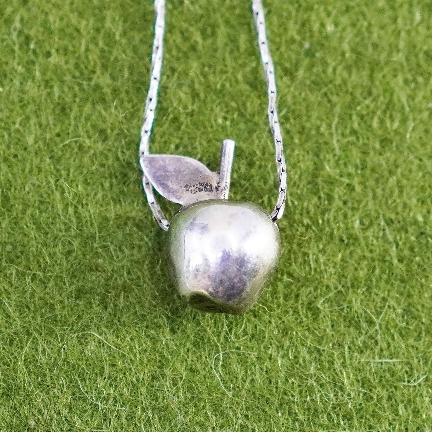 16”, sterling 925 silver handmade necklace, twisted snake chain Apple pendant