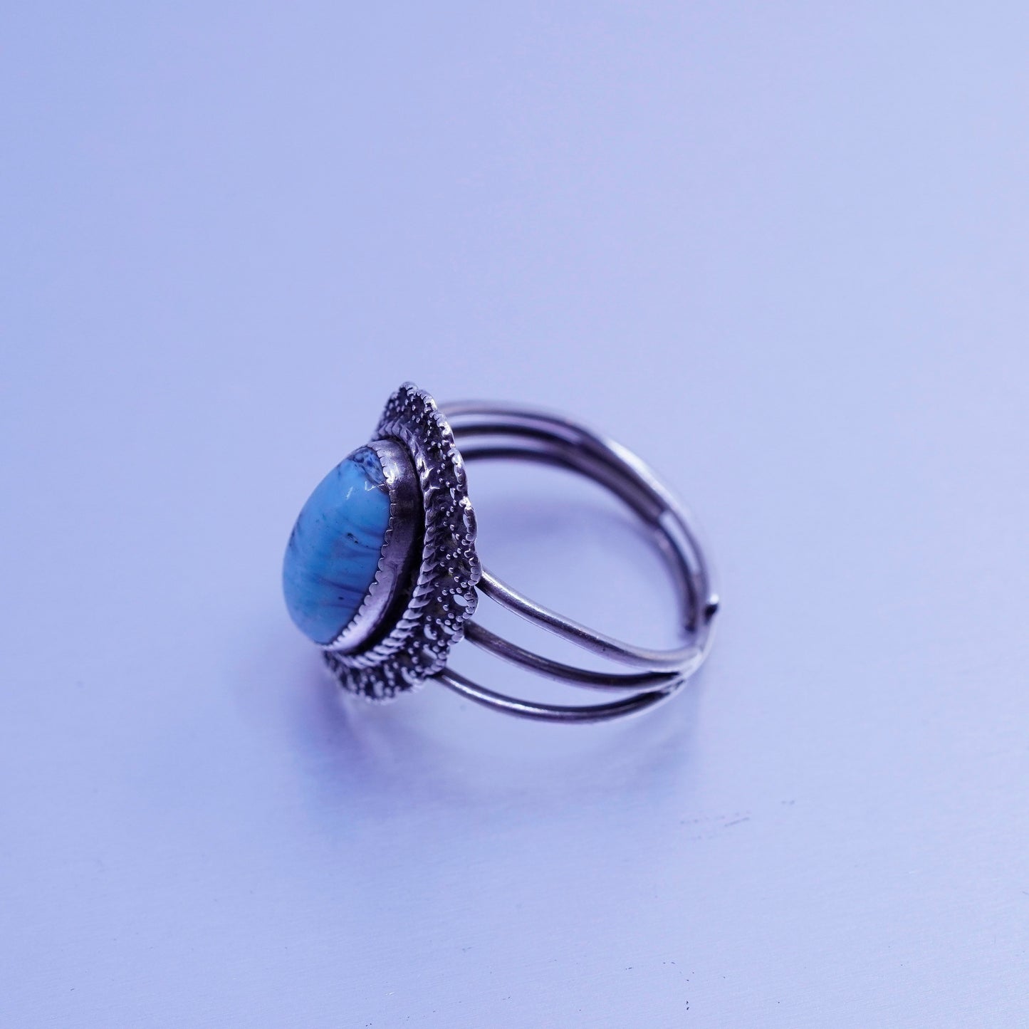 Size adjustable, Beau Sterling 925 silver handmade filigree ring with turquoise