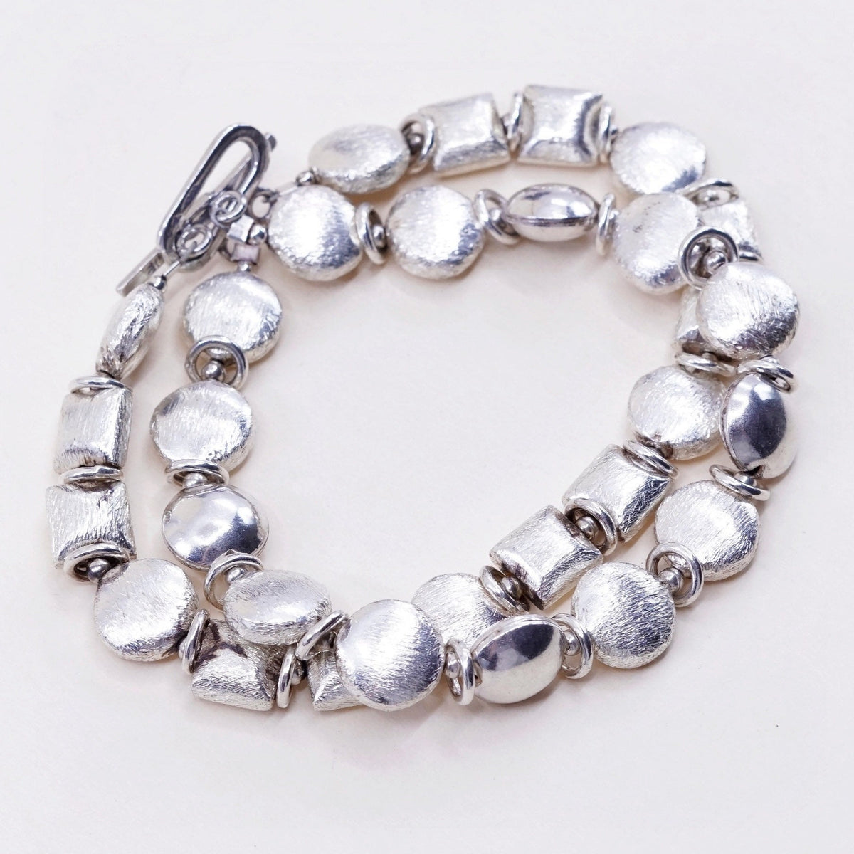 6.75”, Vintage mexico sterling silver double stands bracelet with textured disc