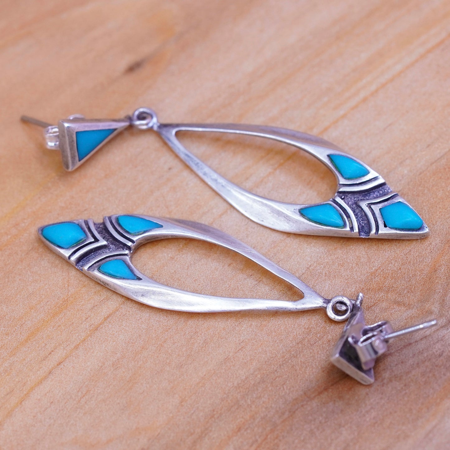 Native American SC Southwestern 925 Sterling silver earrings w/ turquoise beads