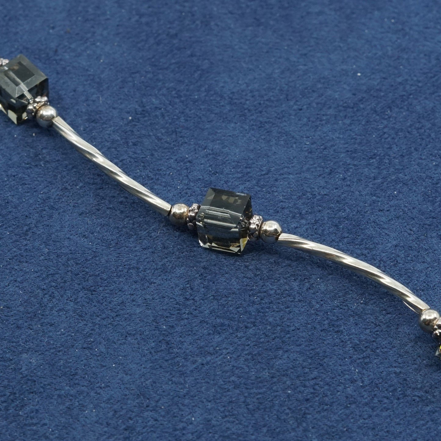 6.75", vtg Sterling silver handmade bracelet, 925 bar w/ Swarovski crystal