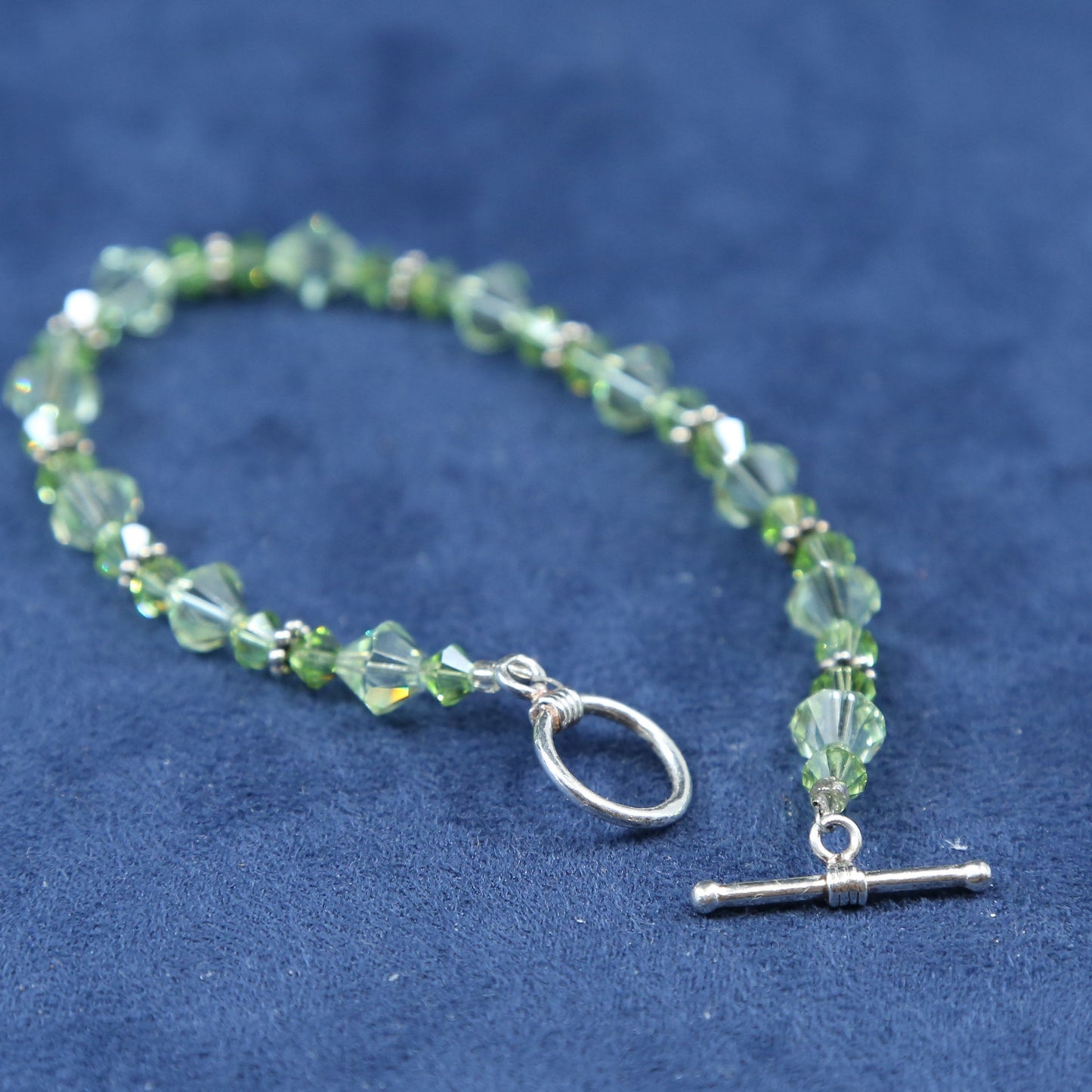 6.5”, vtg sterling silver handmade bracelet, 925 w/ green crystal beads