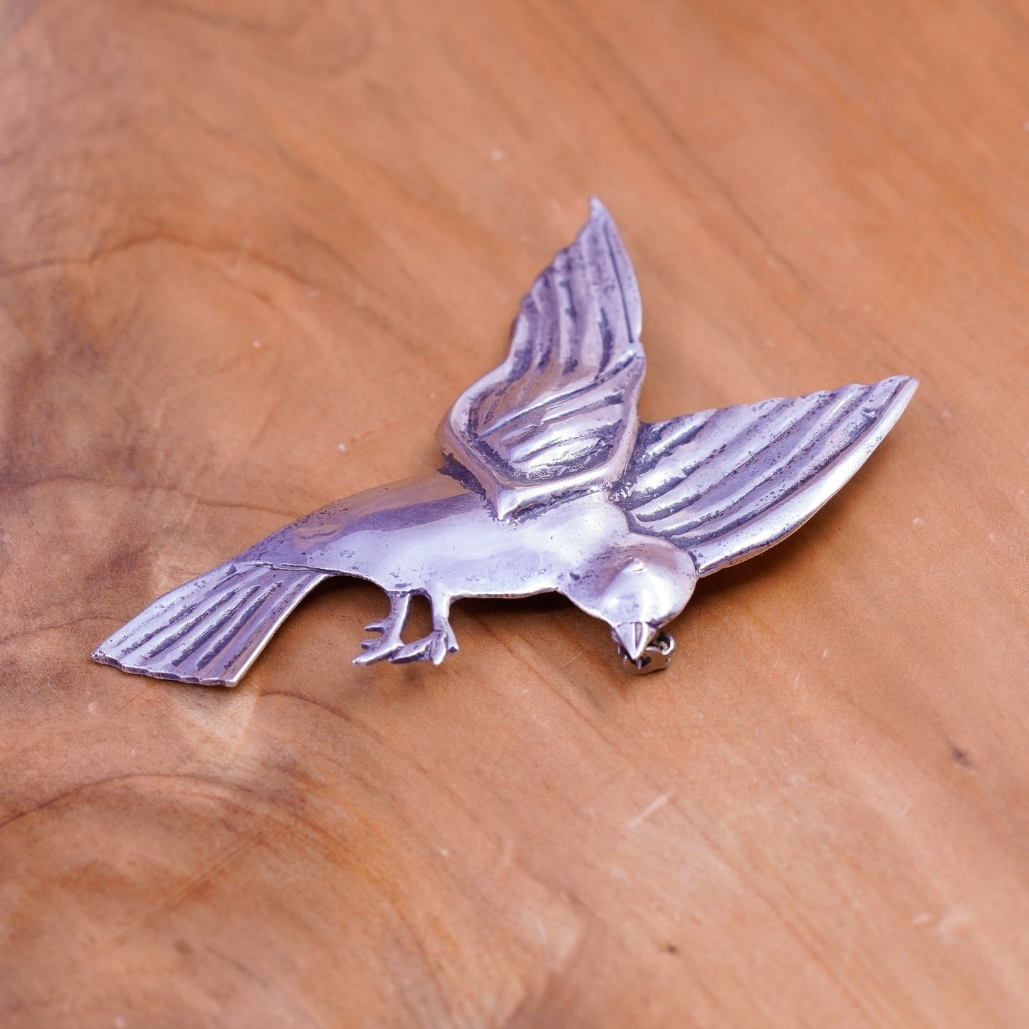 Vintage Native American handmade simple sterling 925 silver bird brooch pin