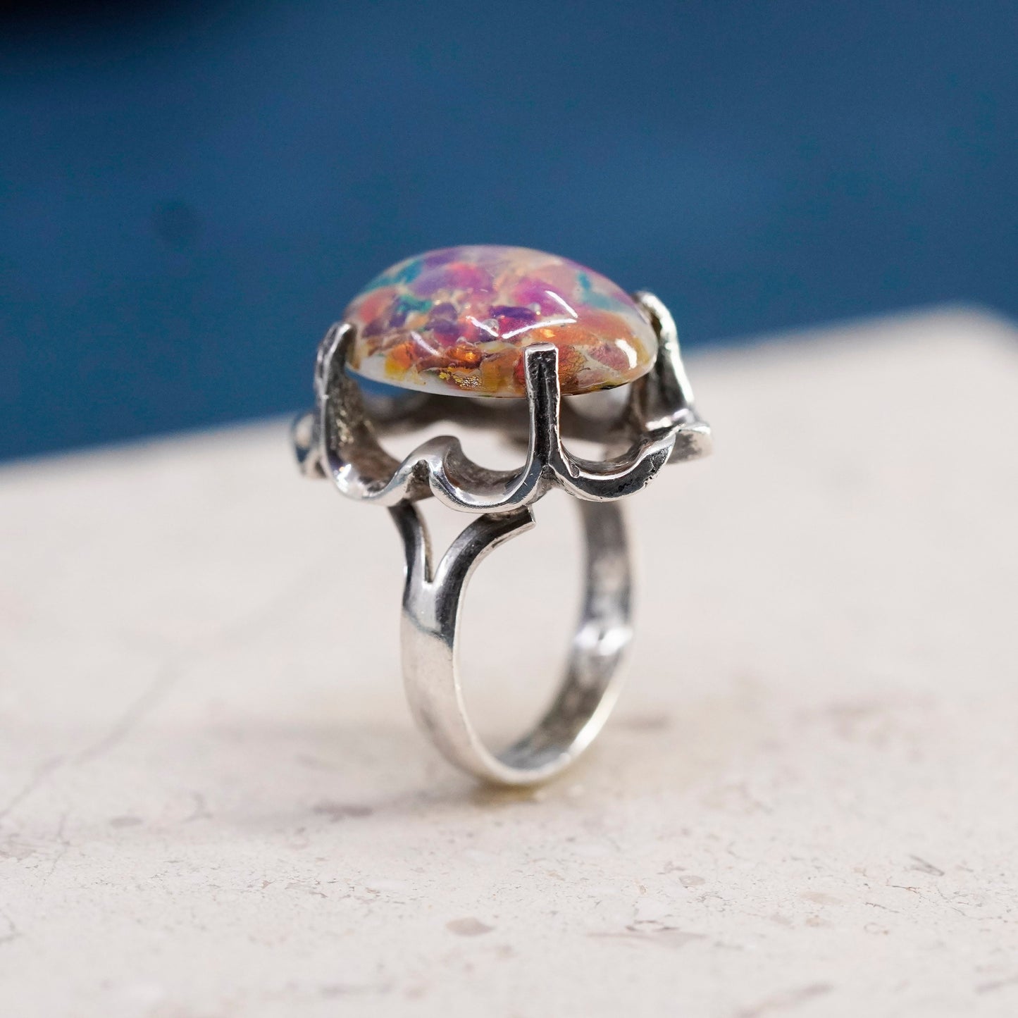 Size 6.75, vintage Mexico Sterling 925 silver handmade ring dragon foiled glass