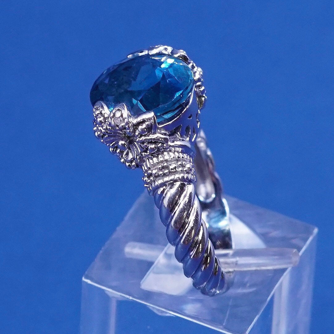 Size 6.25, vtg sterling silver handmade ring, 925 w/ oval blue topaz N flower