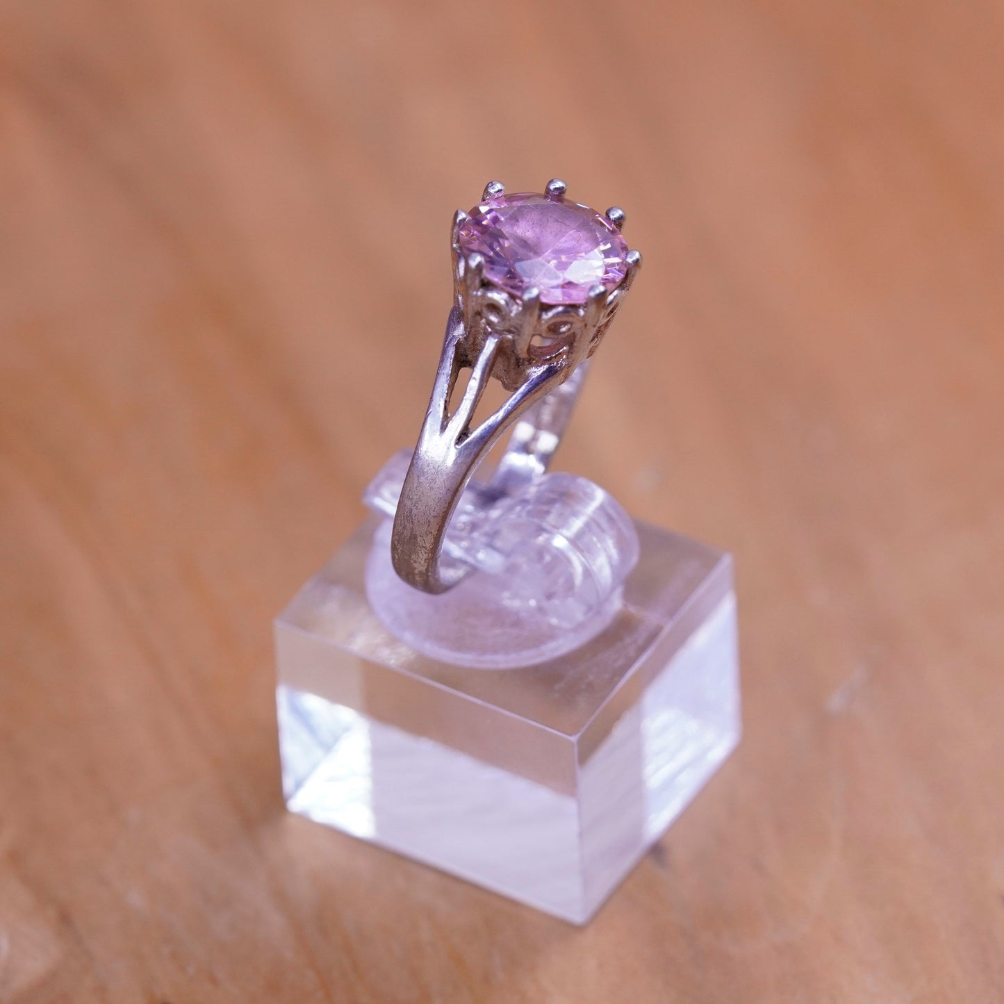 Size 6.25, vintage Sterling 925 silver handmade ring with pink Quartz