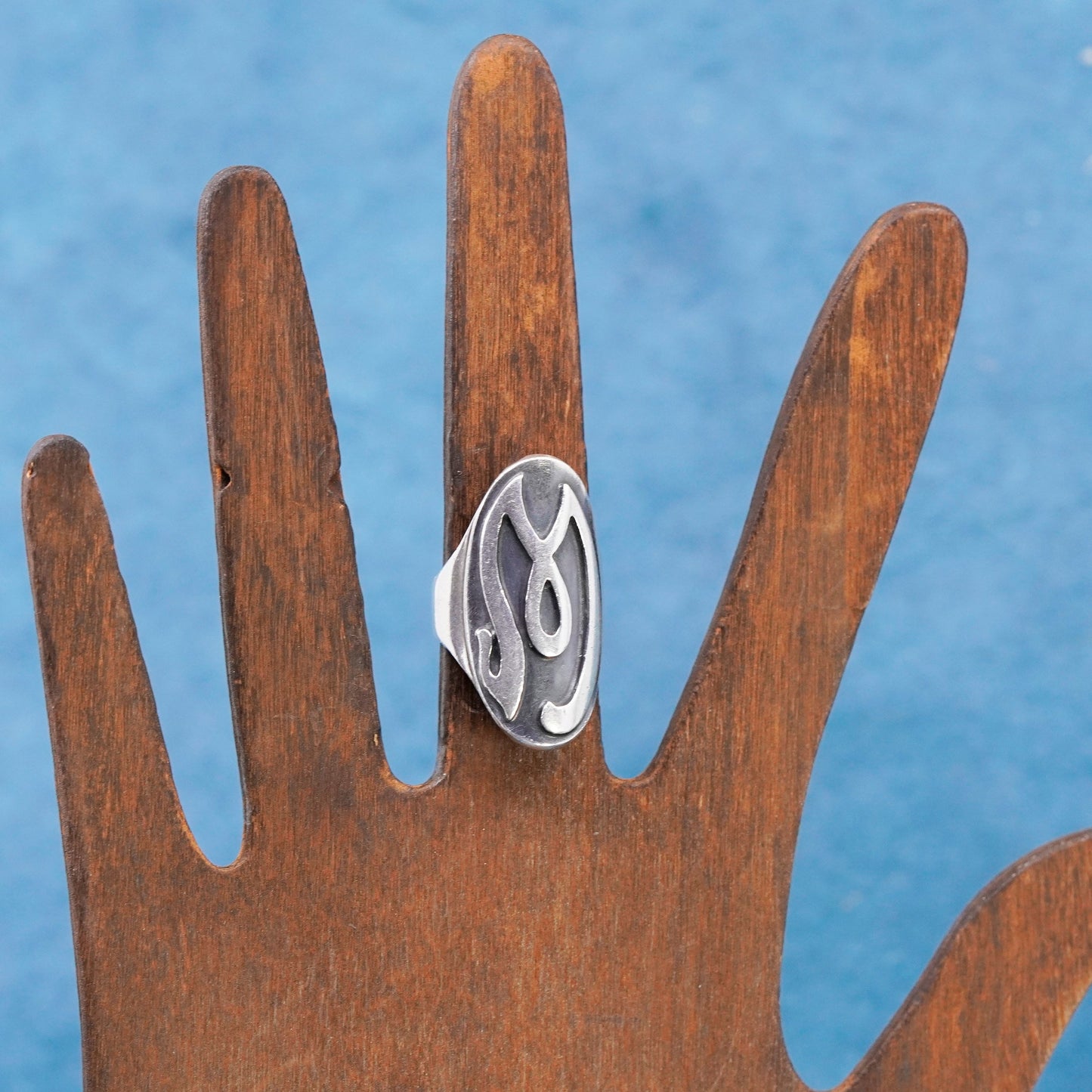 Size 6, vtg sterling silver handmade ring, 925 monogram initial letter “W” ring