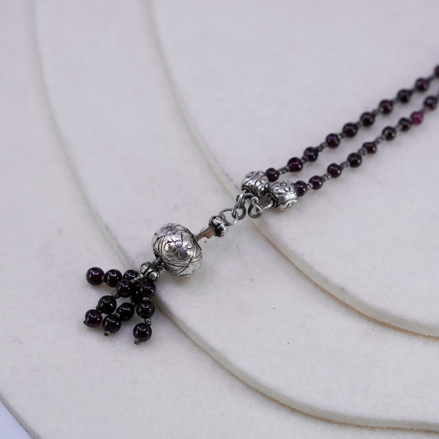 34”, vintage Sterling 925 silver handmade necklace with garnet beads pendant