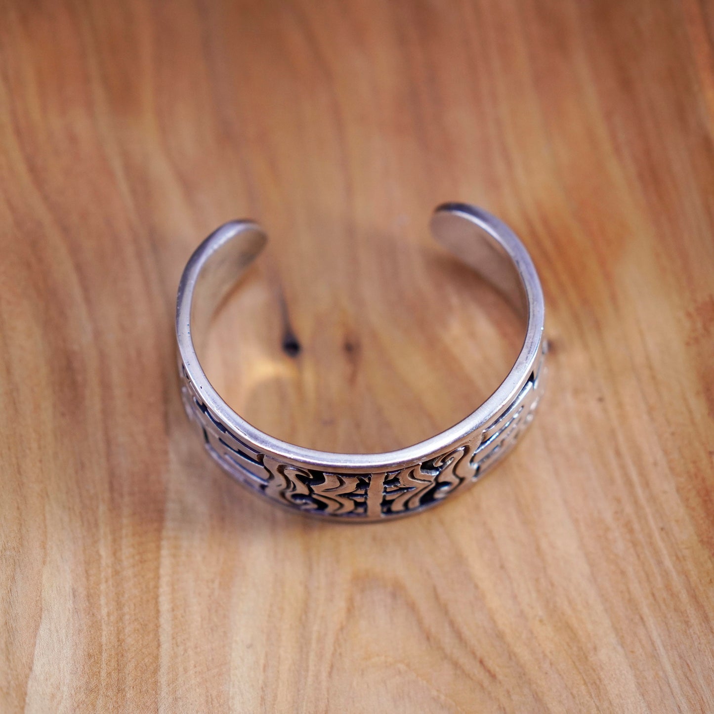 6.5”, Vintage Mexico Sterling silver handmade bracelet, wide textured 925 cuff