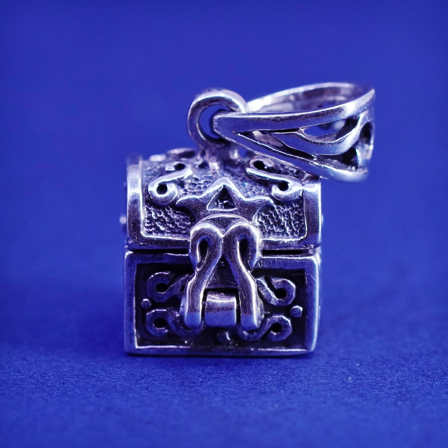 Vintage Sterling silver prayer box pendant, 925 prayer locket charm