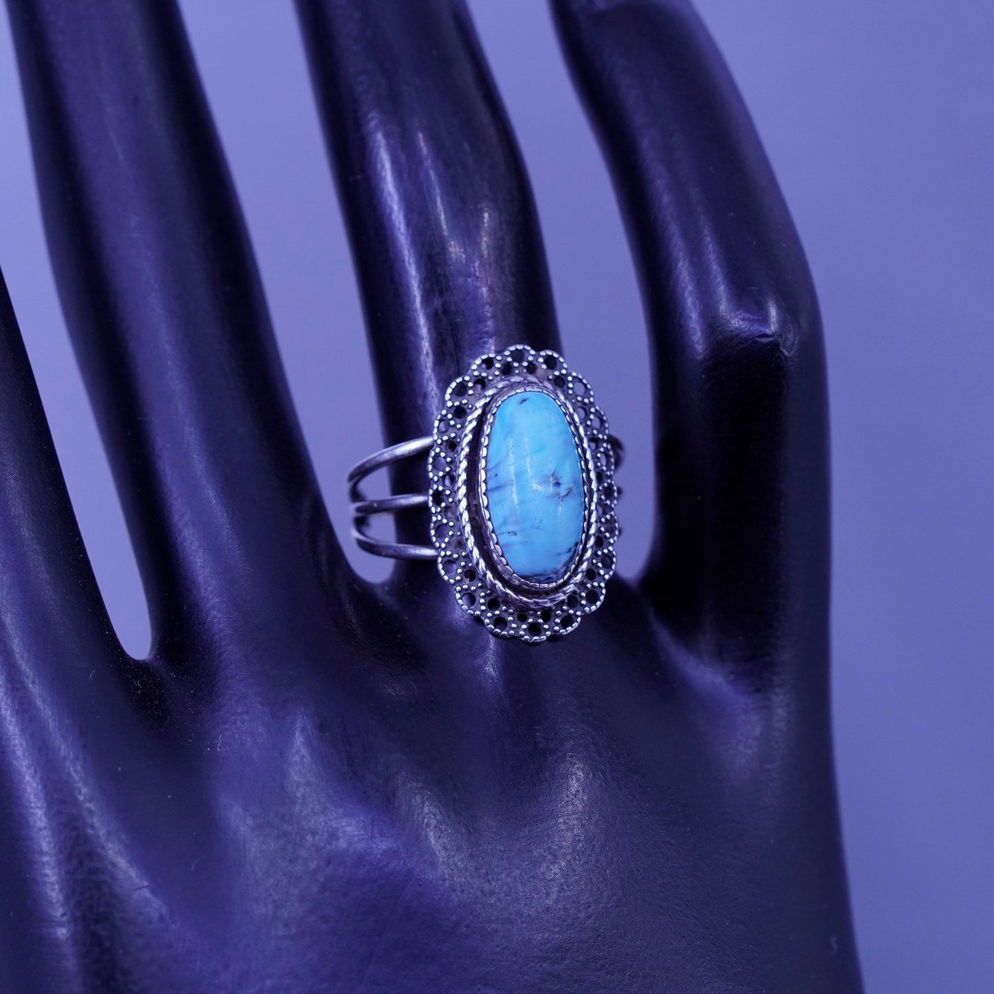 Size adjustable, Beau Sterling 925 silver handmade filigree ring with turquoise
