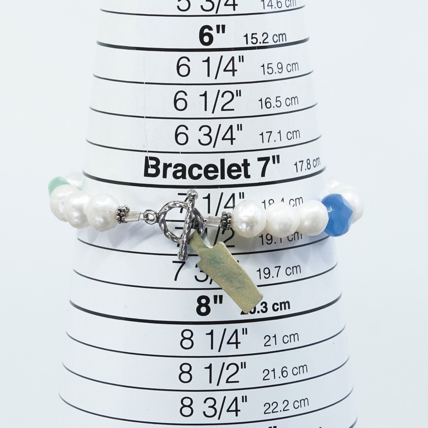 7.5", sterling silver handmade bracelet, pearl w/ jade beads N toggle closure