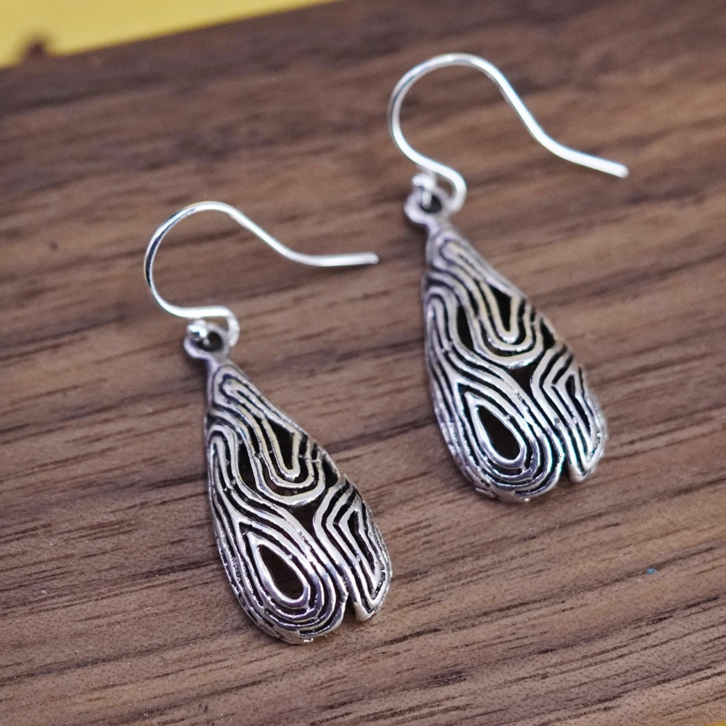 Vintage Sterling silver handmade earrings, 925 Filigree teardrop drops