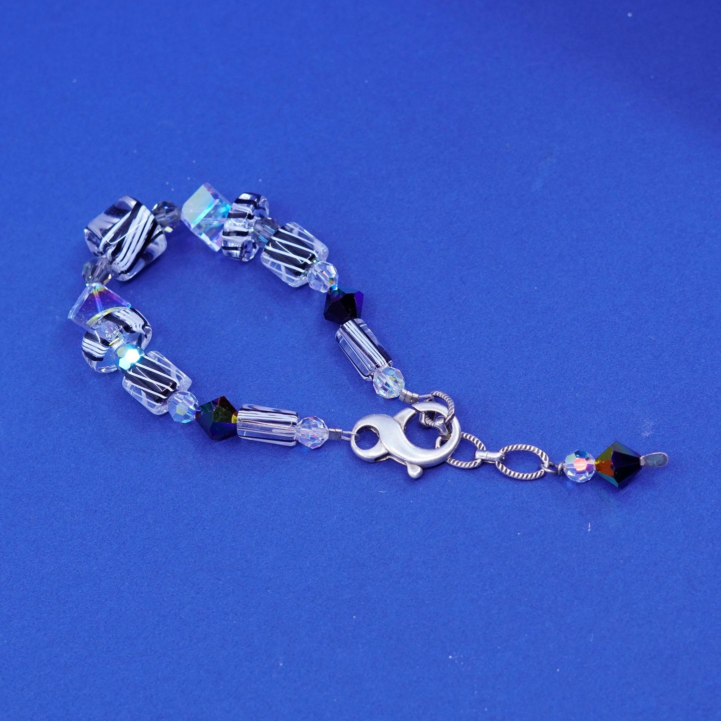 5.75+1”, Vintage handmade sterling silver bracelet with black glass beads