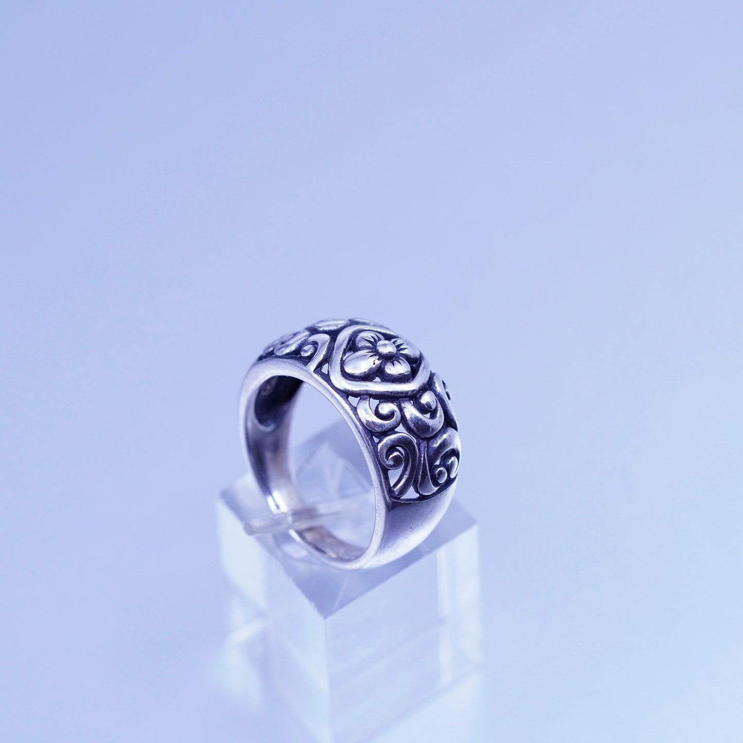 Size 8, vintage southwestern Sterling 925 silver handmade ring, filigree band