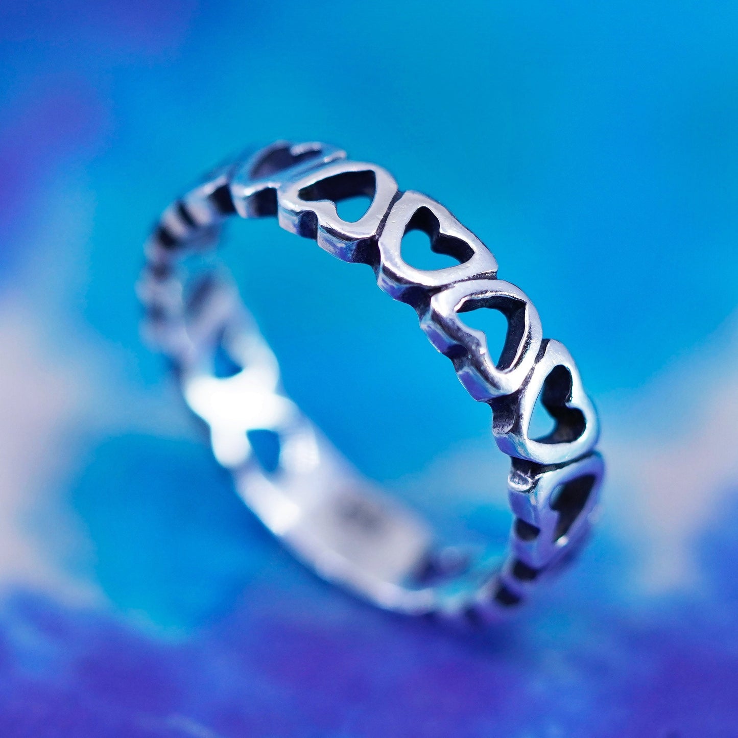 Size 7, vintage sterling silver handmade ring, 925 stackable heart band