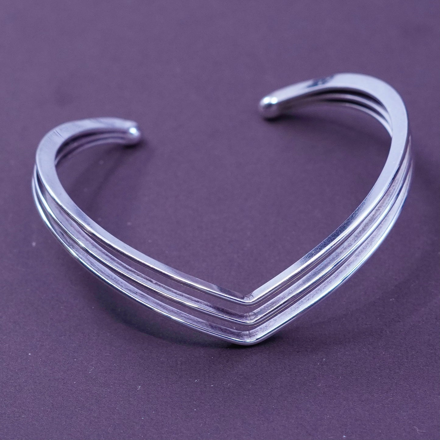6.5”, Vintage Italy Sterling silver handmade bracelet, modern ribbed 925 cuff