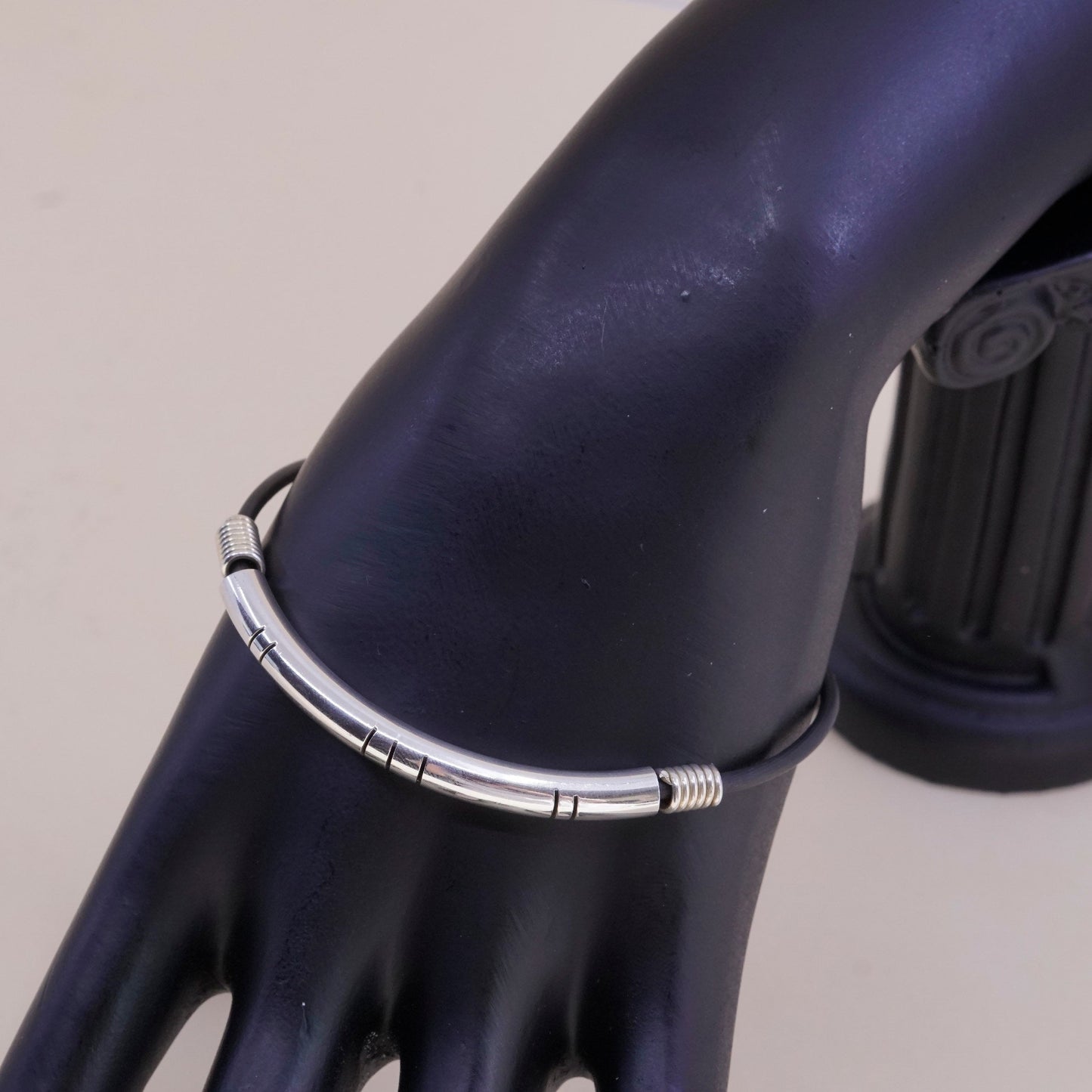7.5”, Vintage black rubber chain with sterling 925 silver bar