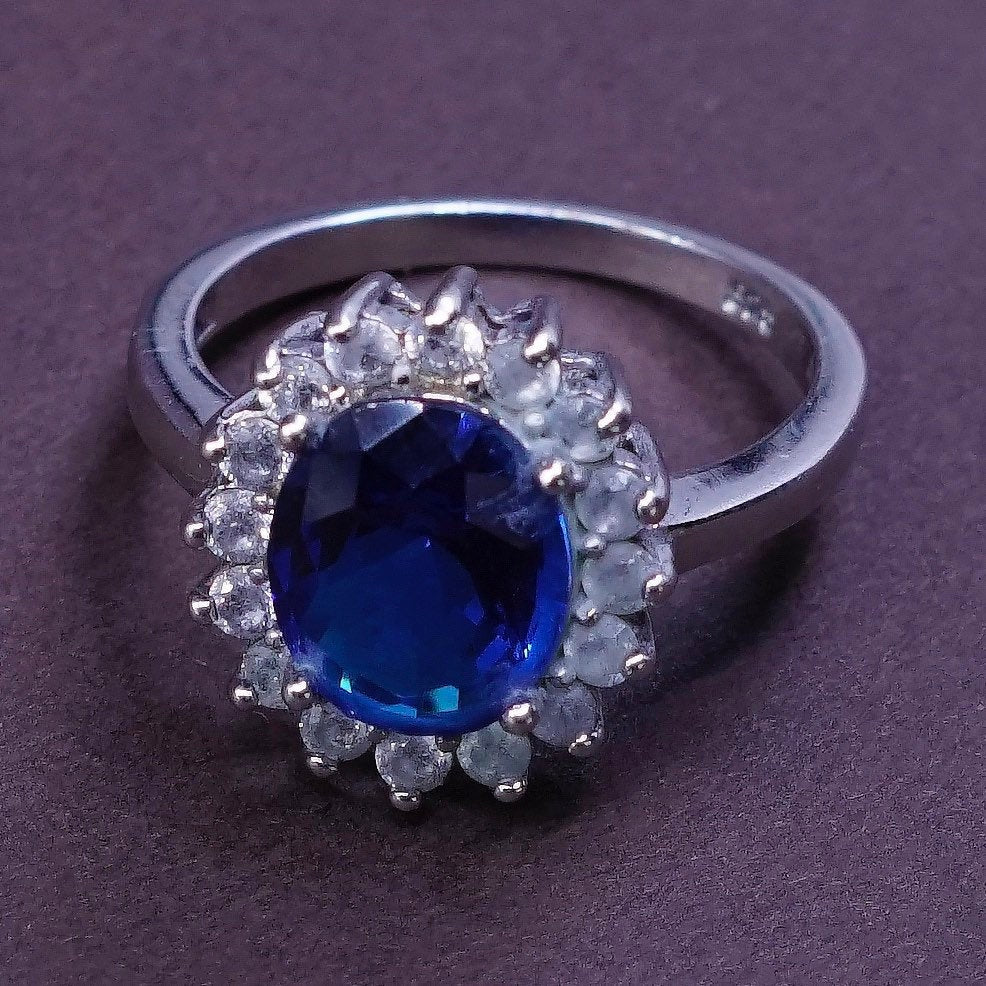 sz 6.25, vtg sterling silver handmade ring, 925 w/ crystal N sapphire details