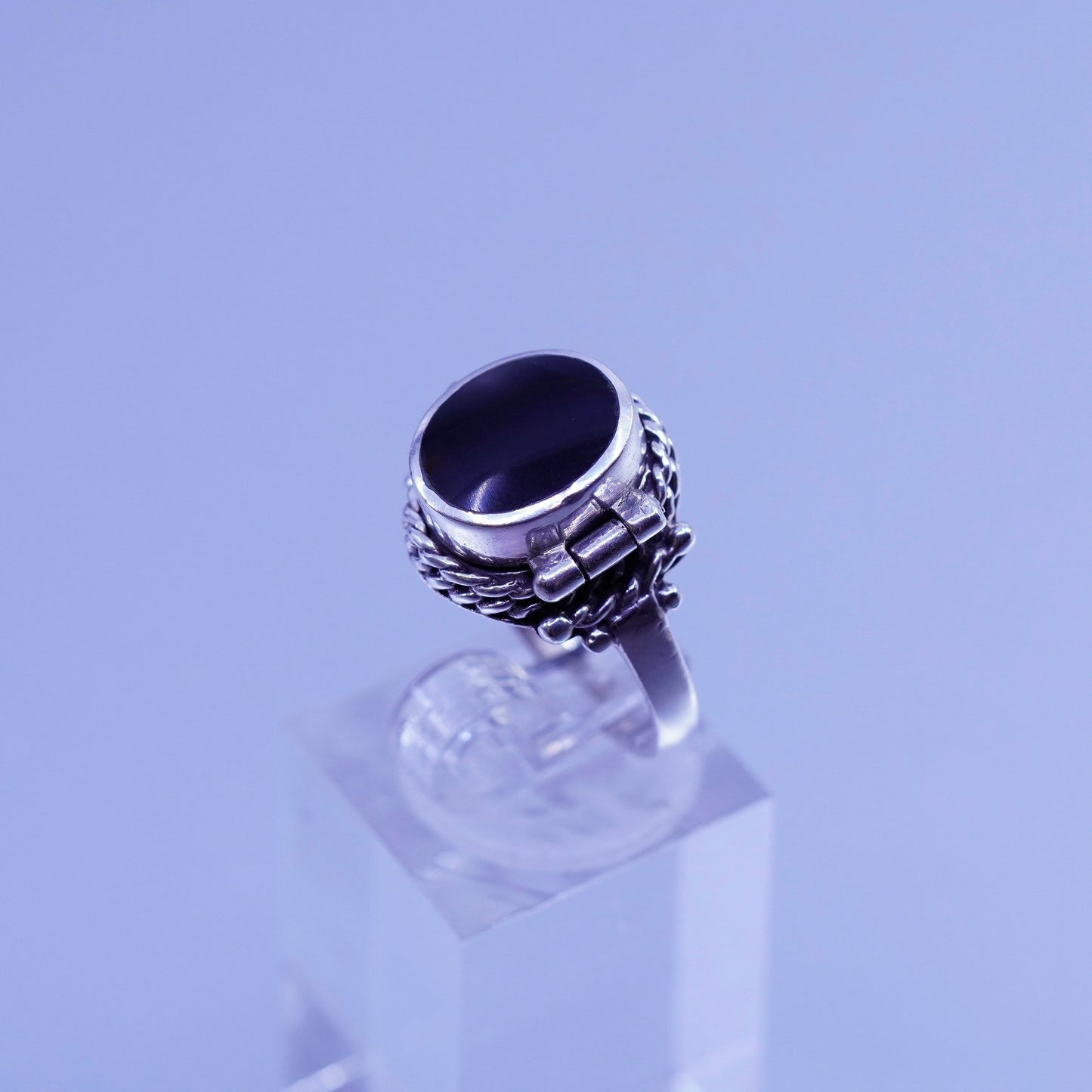 Size 7, vintage Sterling 925 silver handmade prayer locket ring with obsidian