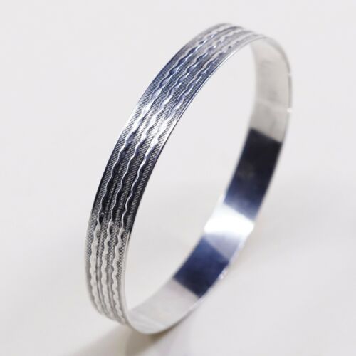 7.75”, Vtg Mexico Sterling Silver Handmade Bangle, 925 Bracelet W/ Wavy Texture