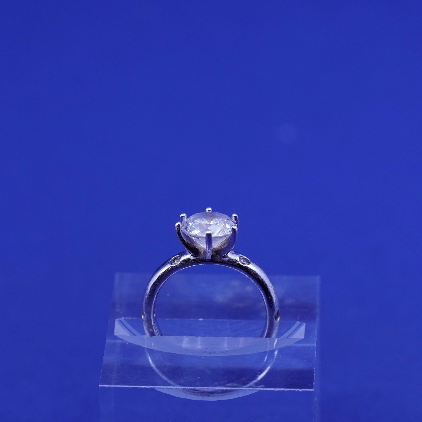 Size 5, vintage Sterling 925 silver engagement ring with cz