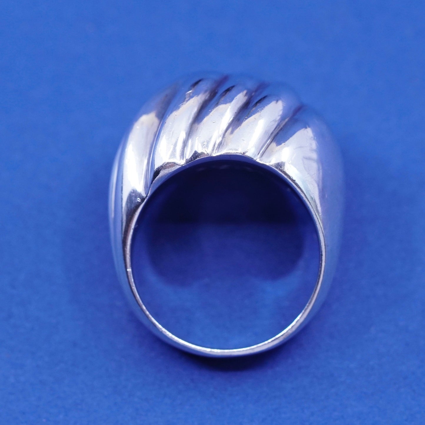 Size 7, vintage, simple Sterling 925 silver handmade ribbed ring statement band