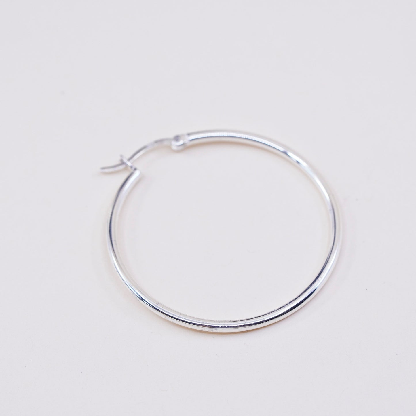 1.5” Vintage sterling silver loop earrings, fashion minimalist primitive hoops