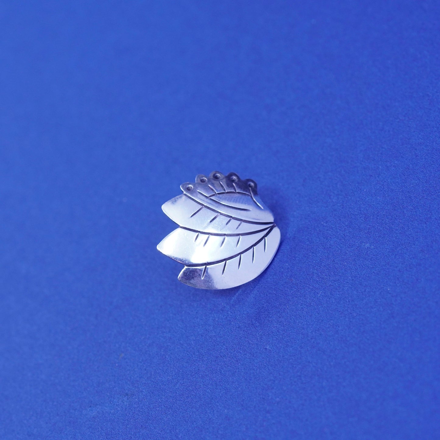 Native American Watson Honanie sterling 925 silver earrings, 925 leaf studs