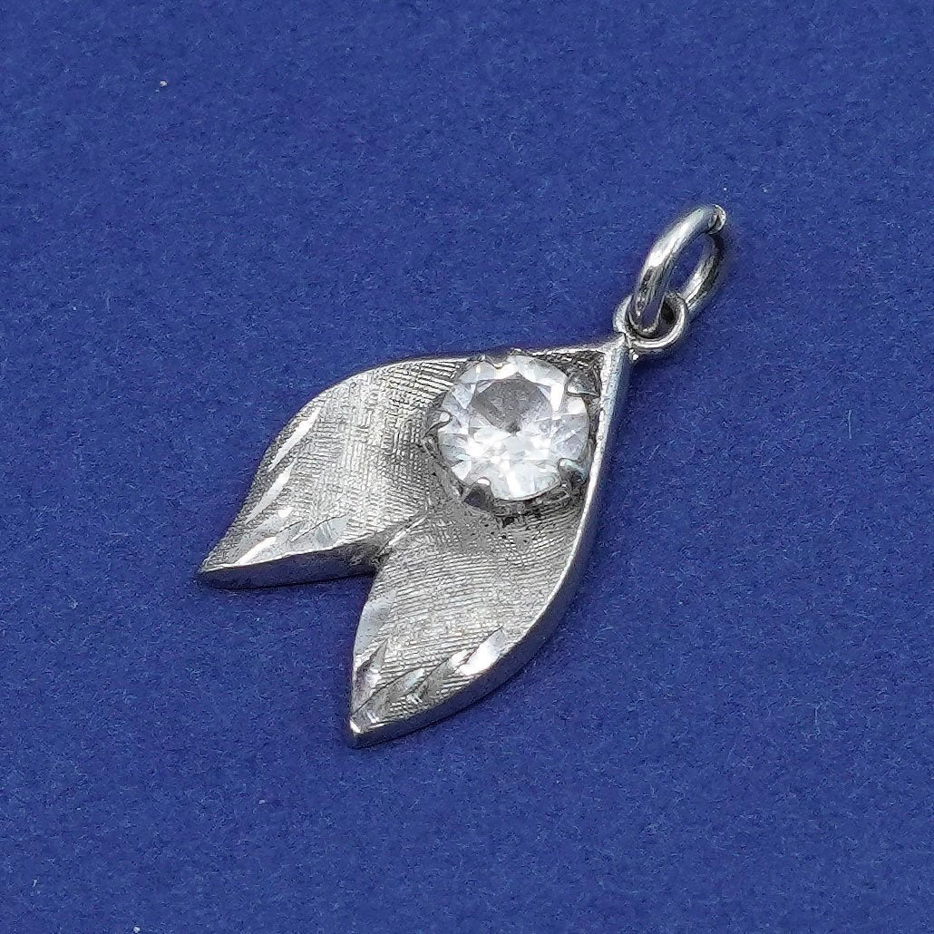 Vintage Sterling silver handmade pendant, 925 leaf charm with Cz