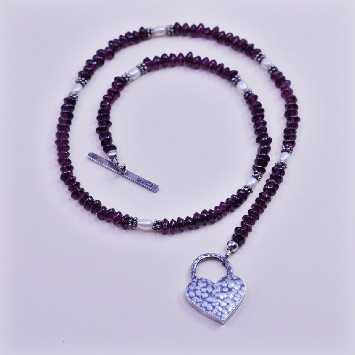 16”, Vintage Israel Handmade garnet bead necklace w/ sterling 925 silver heart