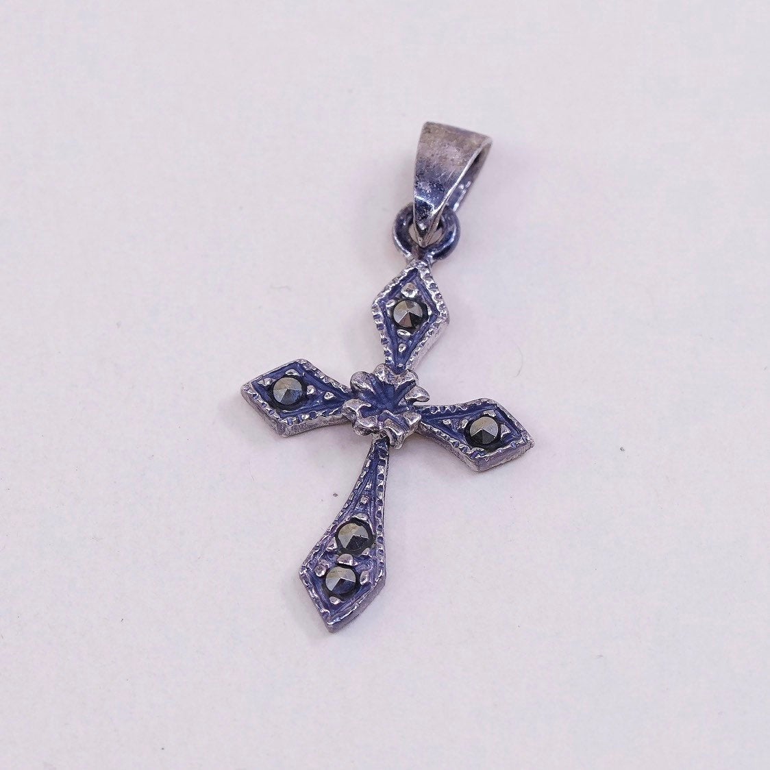 VTG handmade sterling silver cross, 925 silver with marcasite