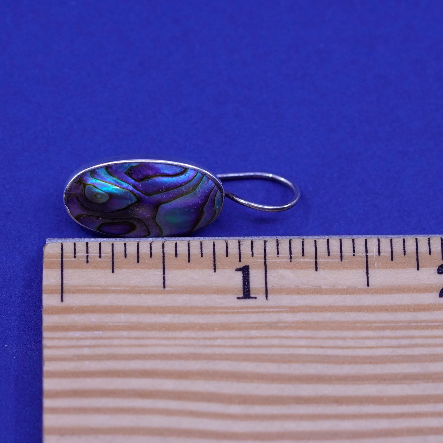 Vintage Sterling 925 silver handmade earrings with oval abalone
