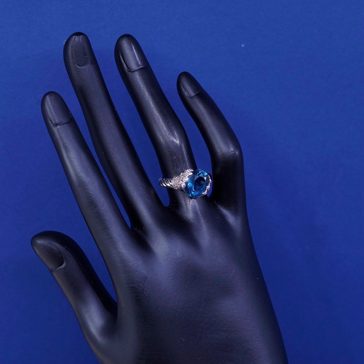 Size 6.25, vtg sterling silver handmade ring, 925 w/ oval blue topaz N flower