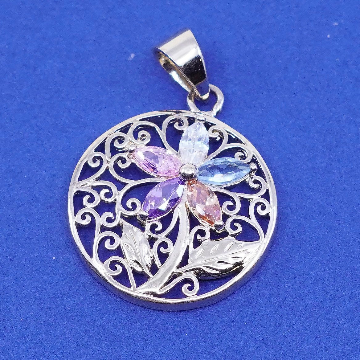 vtg sterling silver handmade pendant, 925 circle filigree flower pink Crystal