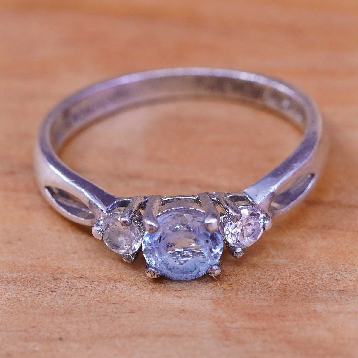 Size 7, vintage sterling 925 silver handmade ring with blue topaz